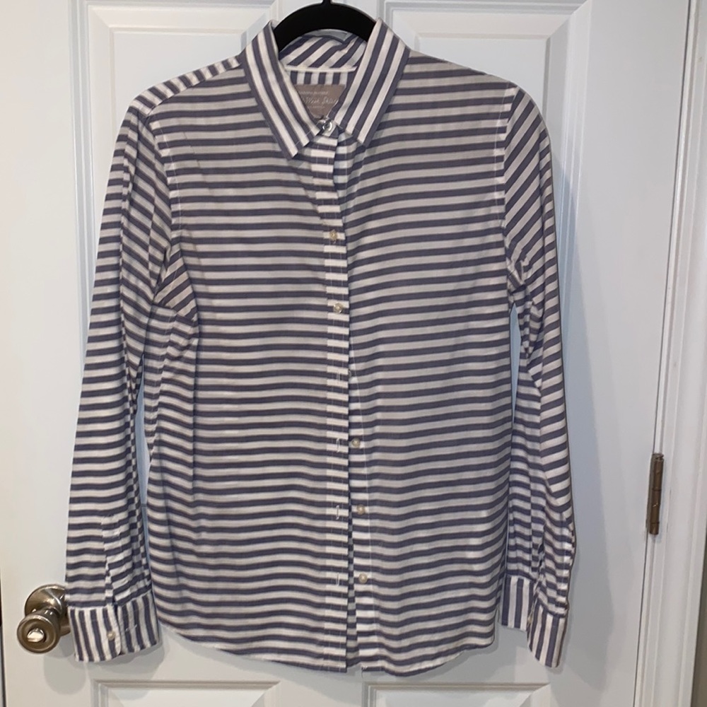 Banana Republic shirt